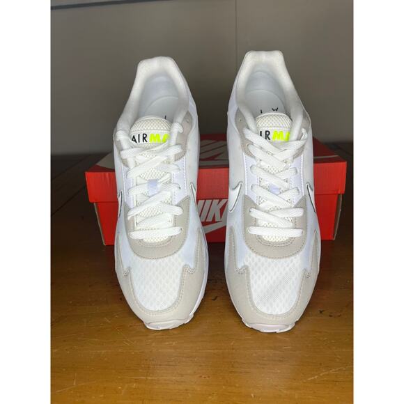 Nike Air Max Solo (Phantom/White/Football Grey) DX3666 003 Brand New main image 5